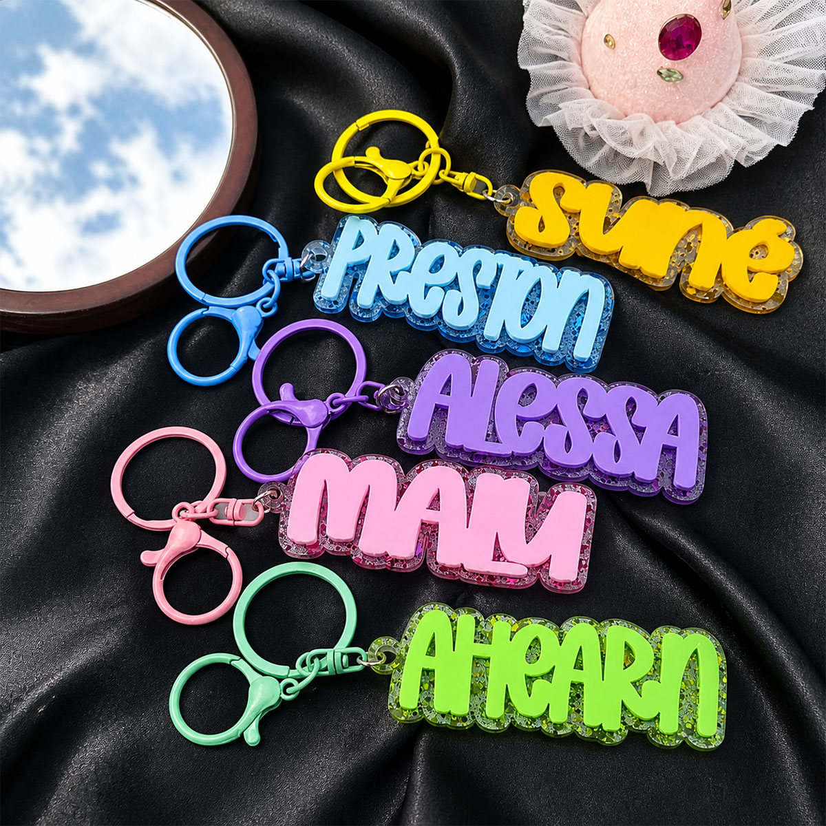 Kişiye Özel İsimli Akrilik Ana - Initial Ring Custom incelemesi ve fiyatı